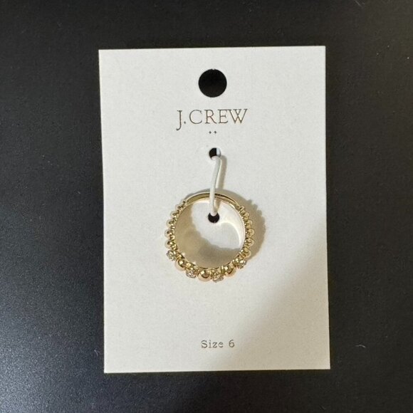 NWT J. Crew Textured Pave Ring Gold Tone CK659 Size 6 - Picture 2 of 7
